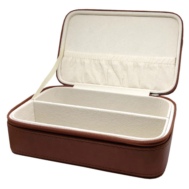 めがねの整理やコレクションボックスとして利用できるおしゃれなメガネケース（眼鏡ケース）
