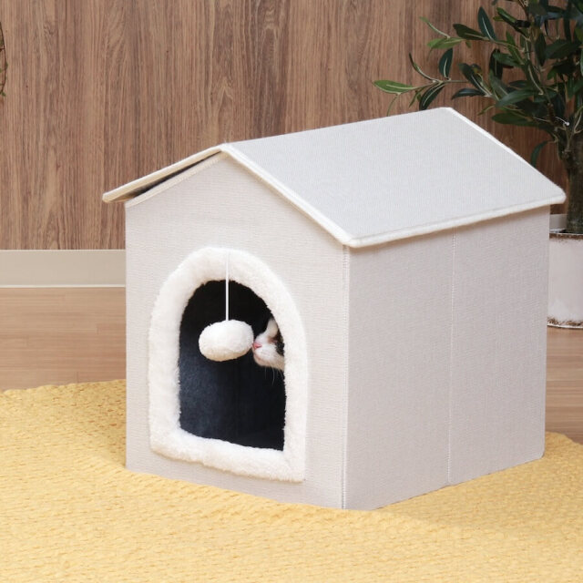 ペットハウス　三角屋根