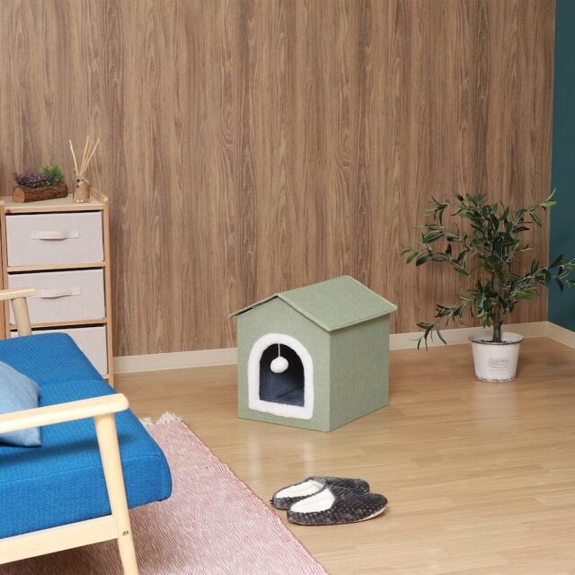 ペットハウス　三角屋根