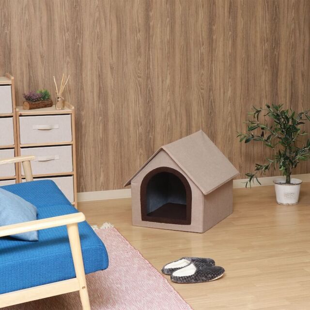 ペットハウス　三角屋根