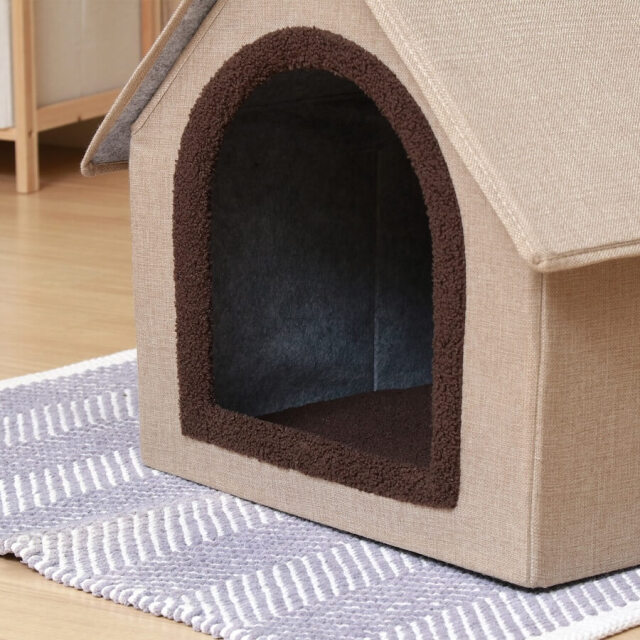 ペットハウス　三角屋根