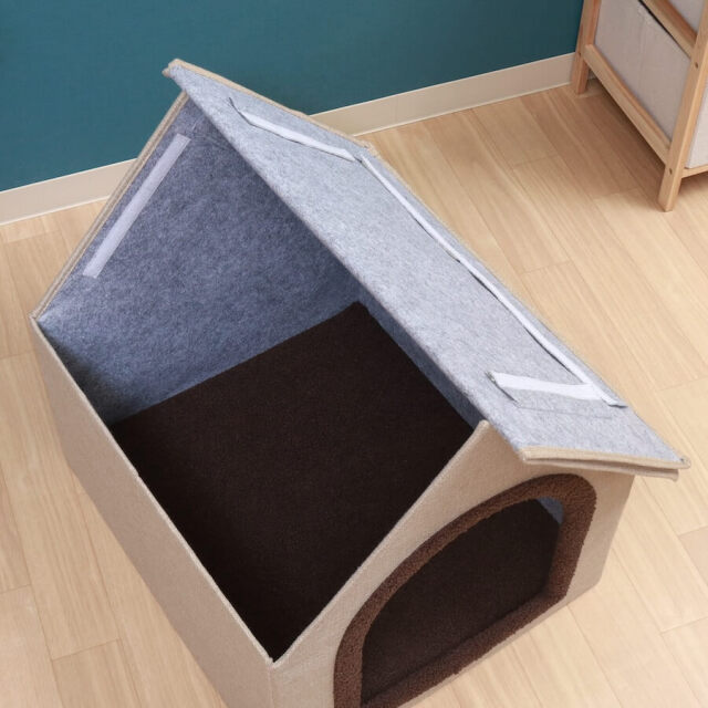 ペットハウス　三角屋根