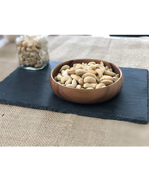 カシューナッツ・アーモンド