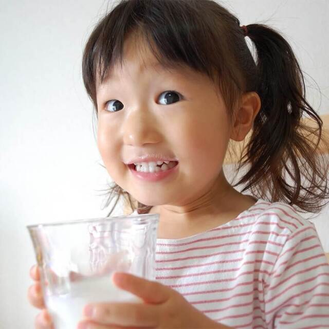 ミルン牧場 飲むヨーグルト 200ml 12本セット