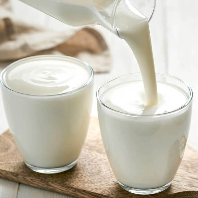 ミルン牧場 飲むヨーグルト 200ml 12本セット