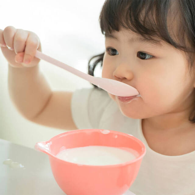 ミルン牧場の食べるヨーグルト（無糖）