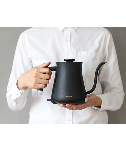 送料無料】【バルミューダ】The Pot ブラック 電気ケトル 2026年モデル