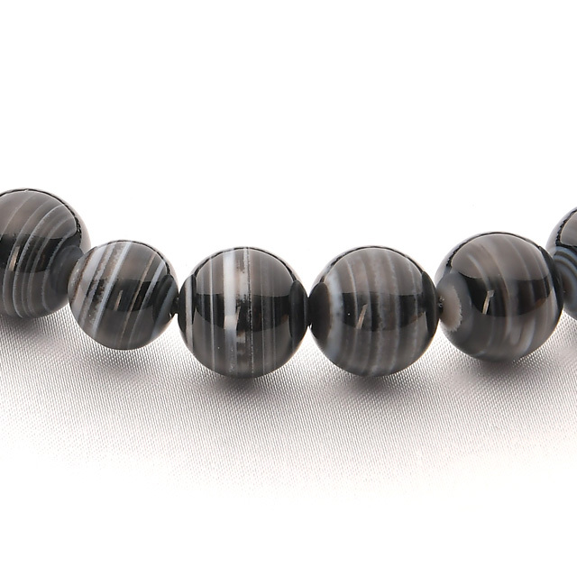 m-325-s003