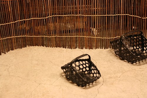 黒竹四つ目　ミニ手付きカゴ