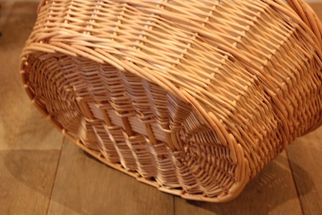 柳　角バスケット　レジかご