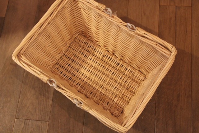 お値下げ:柳かご 当社オリジナル品】ウェディングバスケット 柳 かご ホワイト 白 ワン