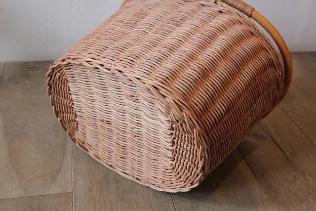 ラタン　楕円MERRY HANDLE BASKET