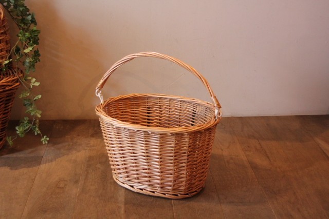 柳　自転車カゴ