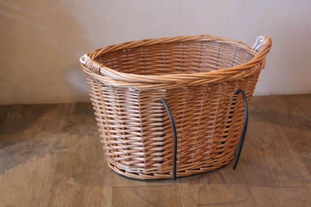 柳　自転車カゴ