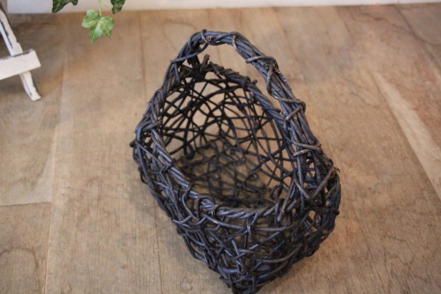 山籐　透かし　乱れ編み花かご