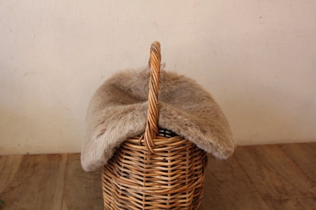 かご バスケット 雑貨 Menui かごバッグを秋冬アイテムに フェイクファー かごバッグカバー 日本製