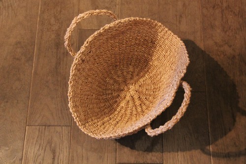 アバカのシェル型かごバッグ