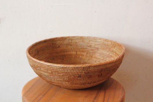 アタのラウンドボウルバスケット