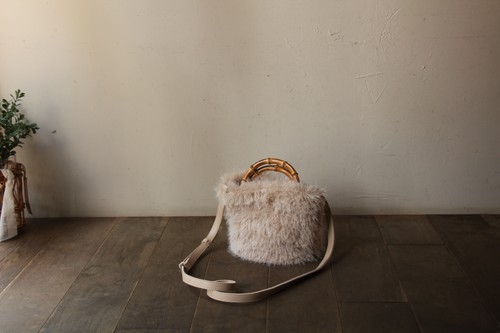 バンブーハンドル2wayフェイクファーショルダーかごバッグ