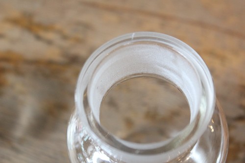 ガラスのインテリアメディシンボトル