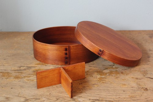 ヒノキの曲げわっぱ弁当箱総スリ