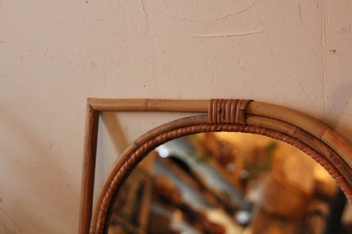 ラカックのリーフ型ウォールミラー