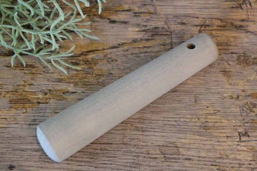 朴の木のすりこ木