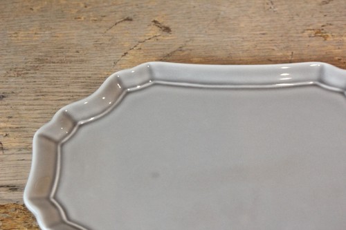 美濃焼の日本製クラシカルモダンプレート