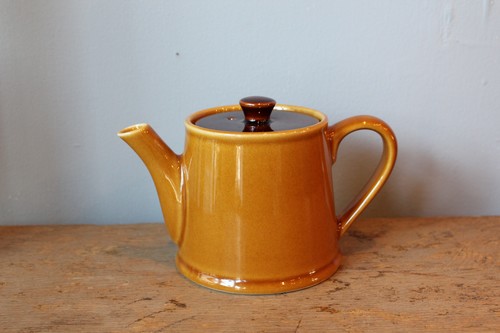 国産美濃焼のティーポット