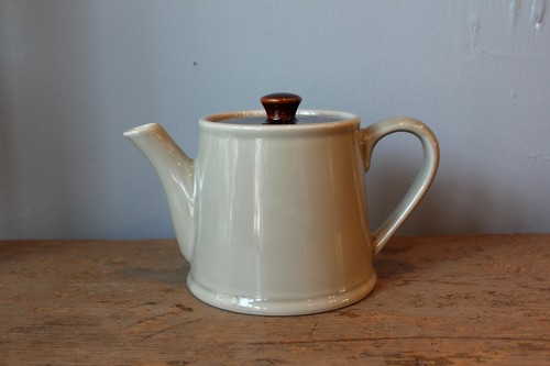 国産美濃焼のティーポット