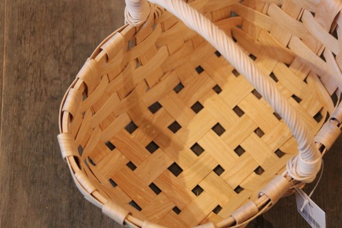 水杉のワンハンドルバスケット