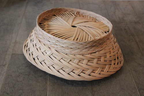 ヤシの高台オーバルトレーバスケット