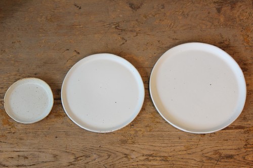 日本製たたら作り陶器の切立皿