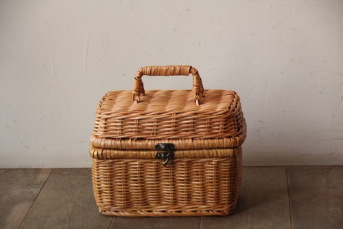 ラタンピクニックバスケット