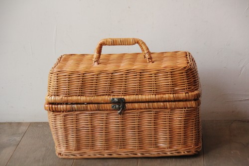 ラタンピクニックバスケット