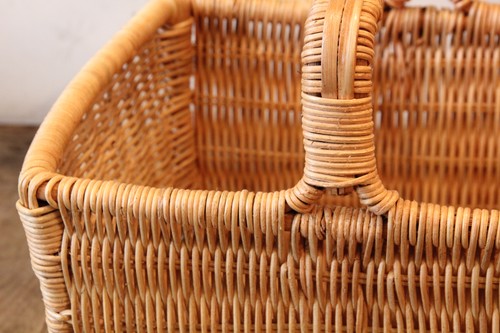 ラタンの籐編みワンハンドルかごバッグ