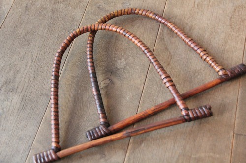 ハンドメイドバッグの籐の持ち手にラタンハンドル