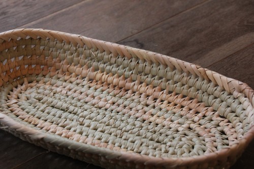 水草の透かしオーバルトレーかご