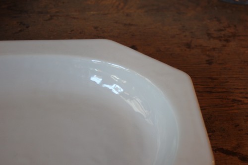 国産瀬戸焼のオクタングルグレープレート