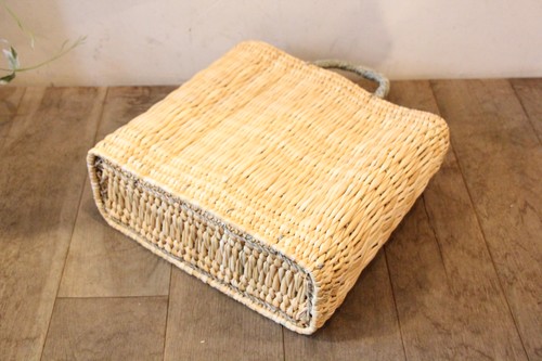 ストローかごバッグ