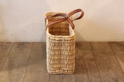 ストローかごバッグ