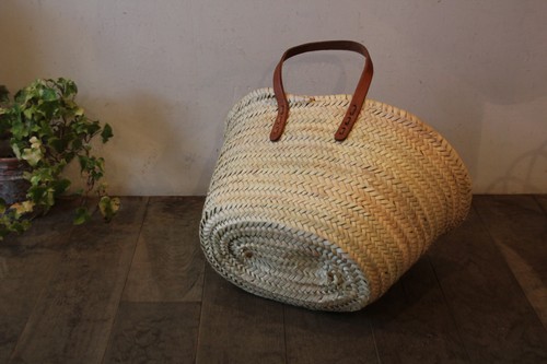 モロッコのレザーハンドルマルシェバスケット