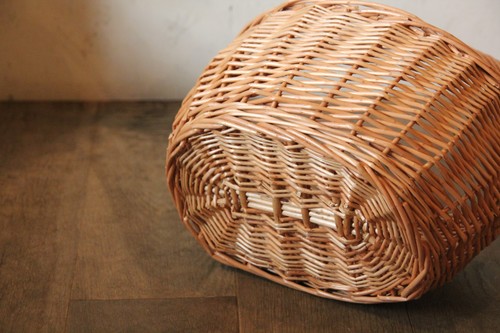 柳のサイドワンハンドルバスケット