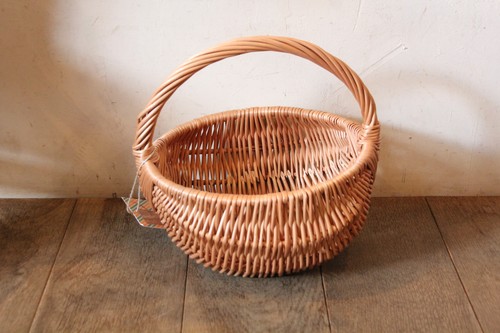 ポーランドの柳マッシュルームワンハンドルバスケット