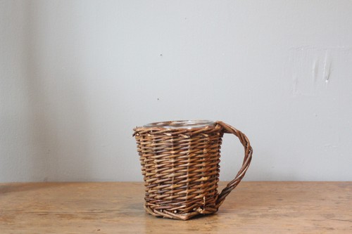 柳×ガラスのカップ型フラワーベース