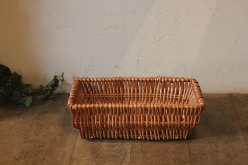 柳のスクエアトレーバスケット