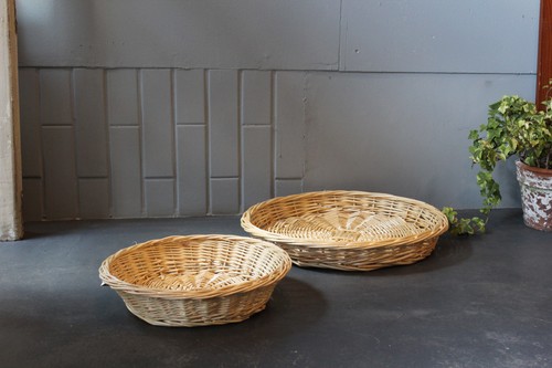 柳のラウンドトレーかご