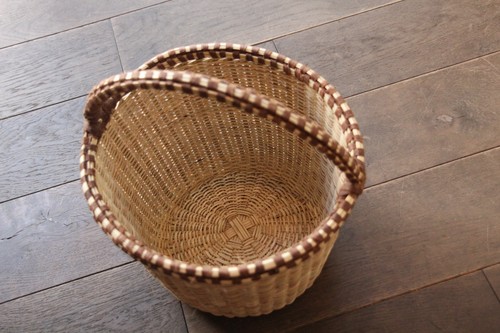 椰子×木皮の素朴なラウンドかごバッグアチョリバスケット