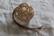 knotラタンのあわじ結びバングル