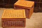 ラタンのフタ付き収納バスケット